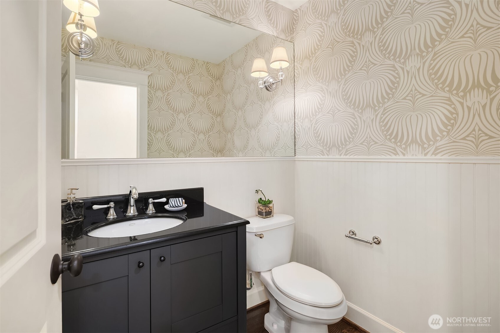 3449 Magnolia Boulevard Property Photo 17