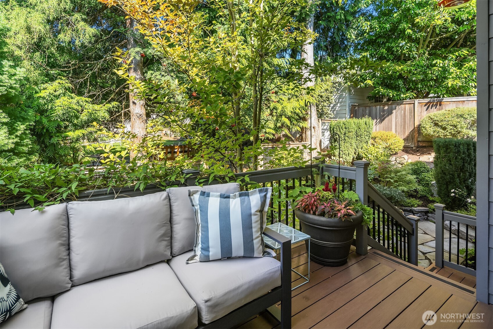 3449 Magnolia Boulevard Property Photo 22