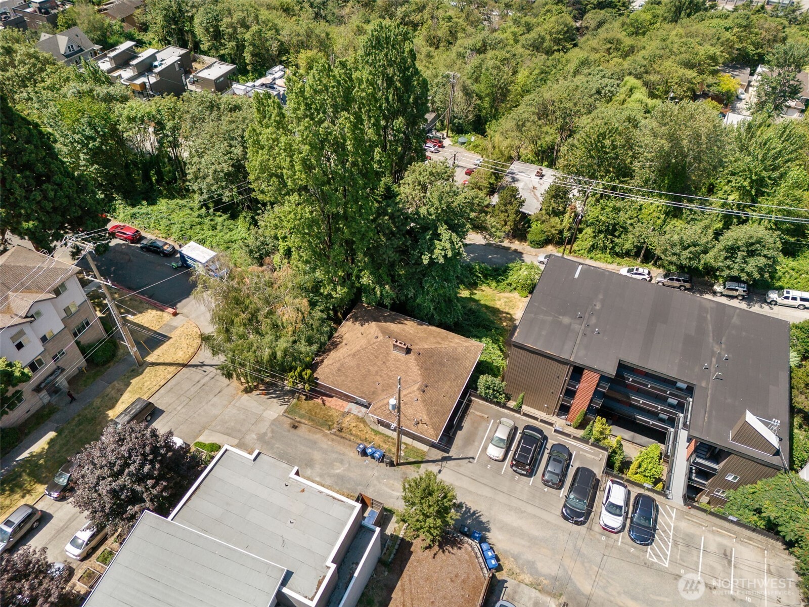 1306 S Bayview Street Property Photo 2