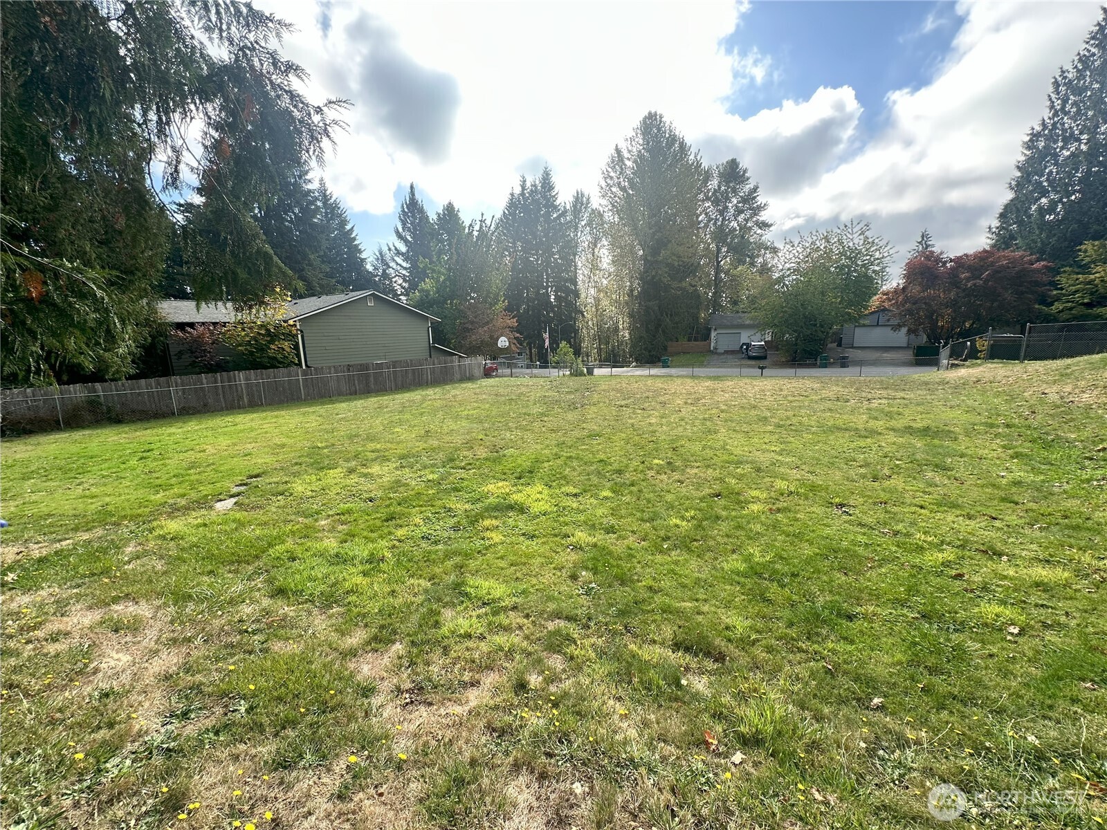 10419 46th Place Property Photo 6