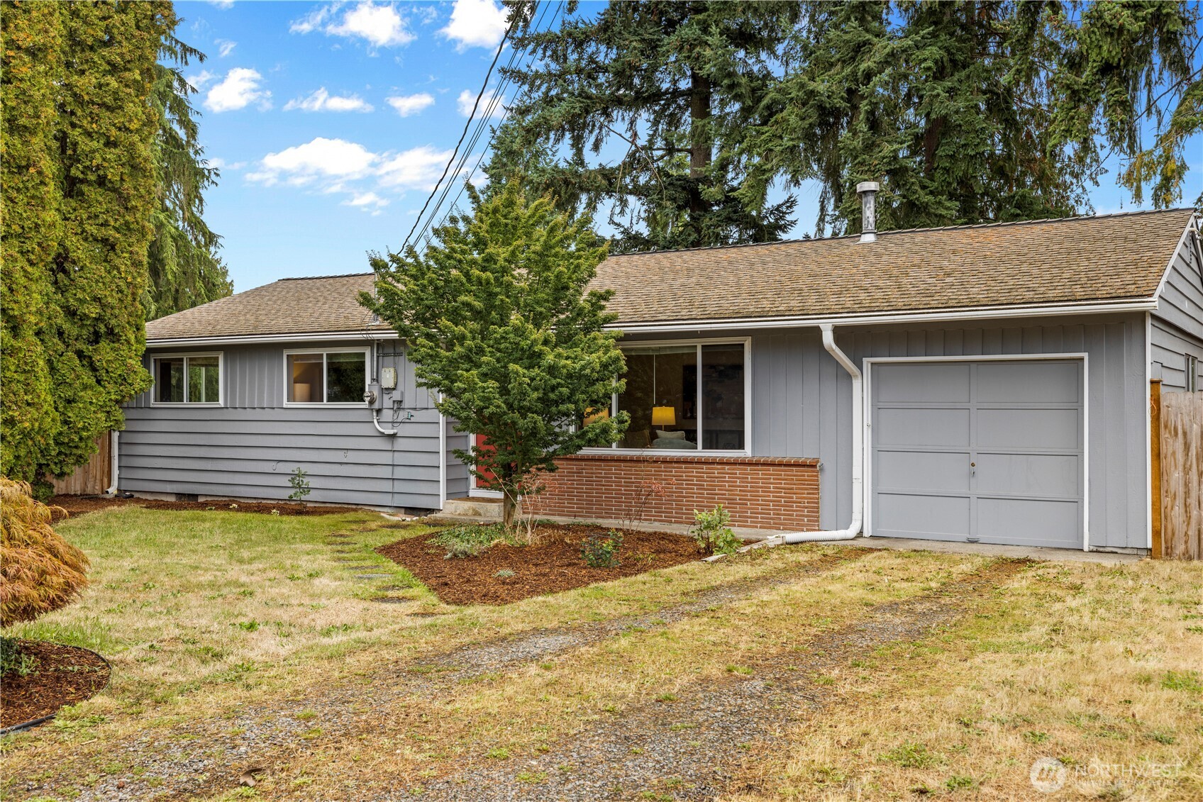 20431 W 20th Place Property Photo 1