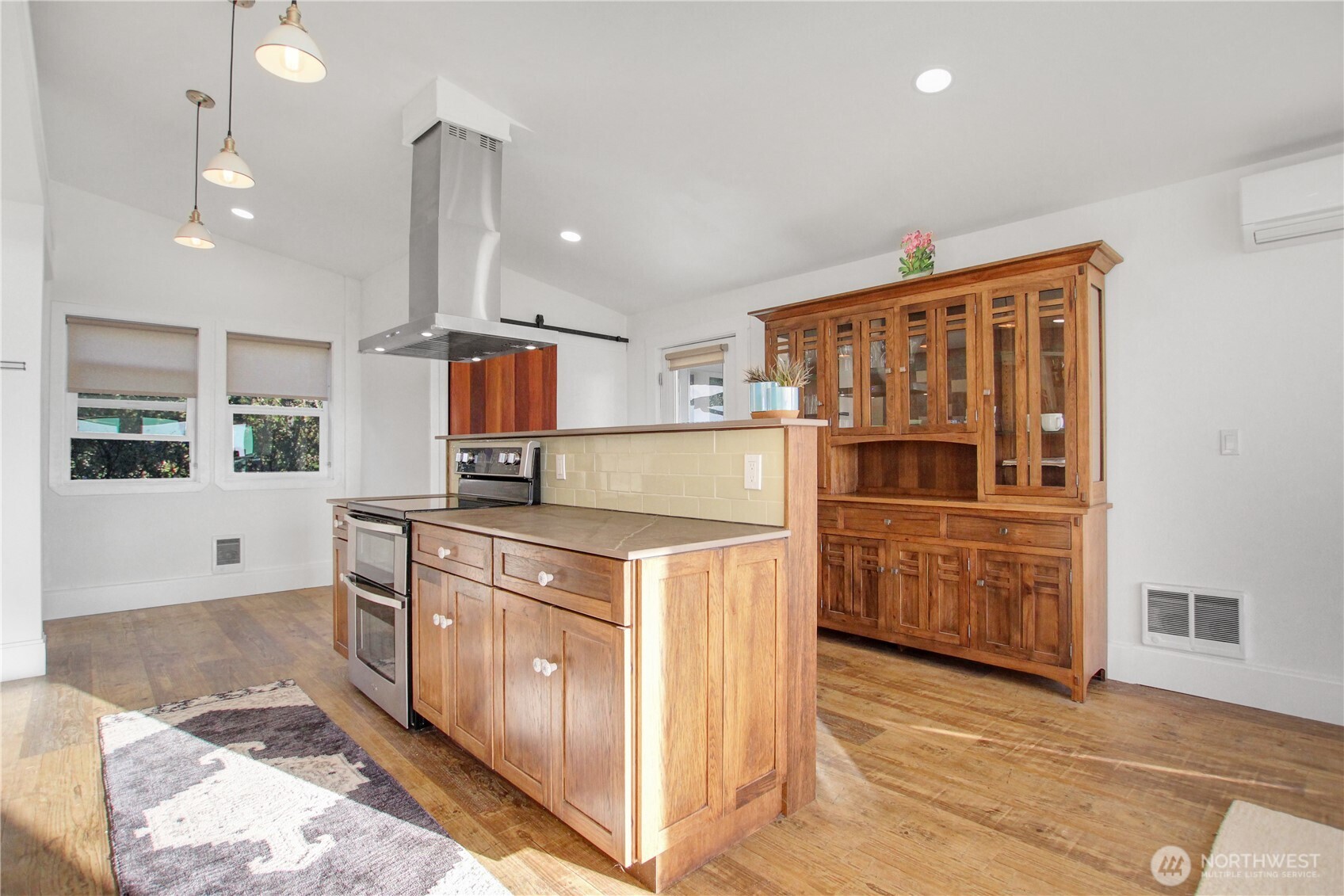 35302 I Place Property Photo 11