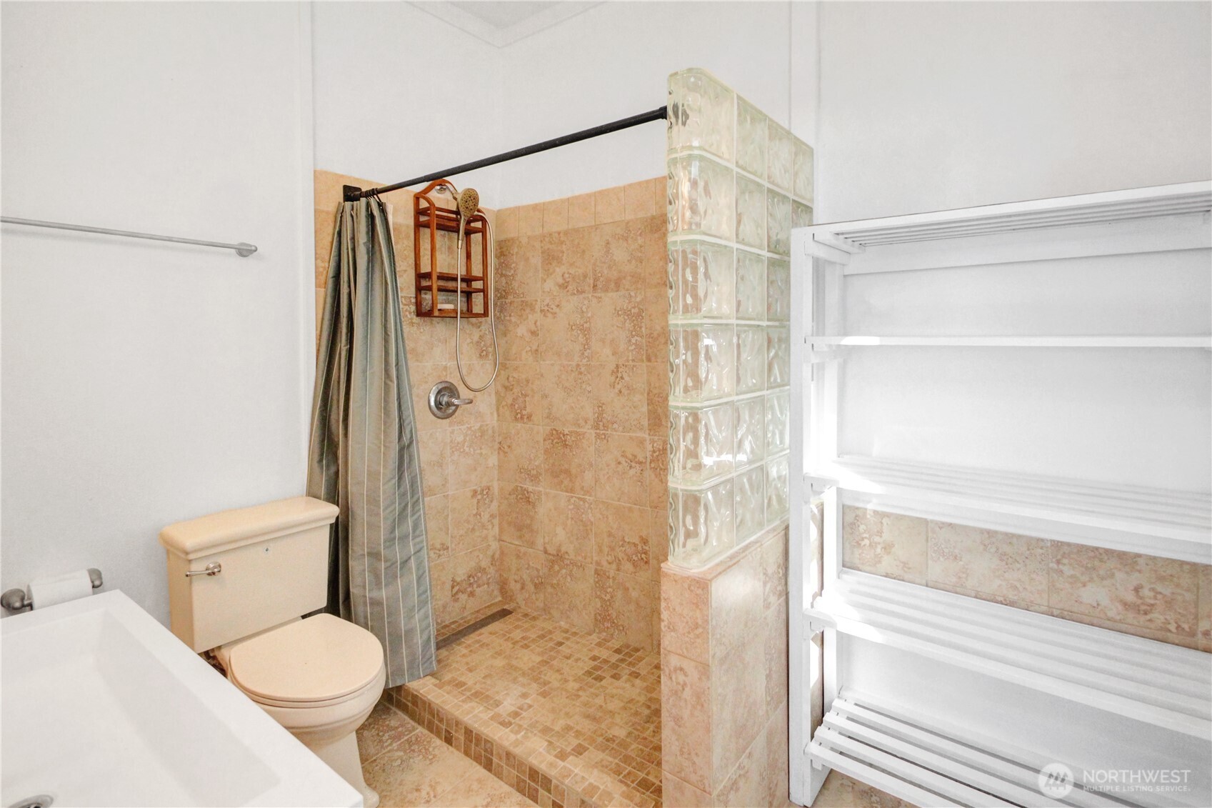 35302 I Place Property Photo 16