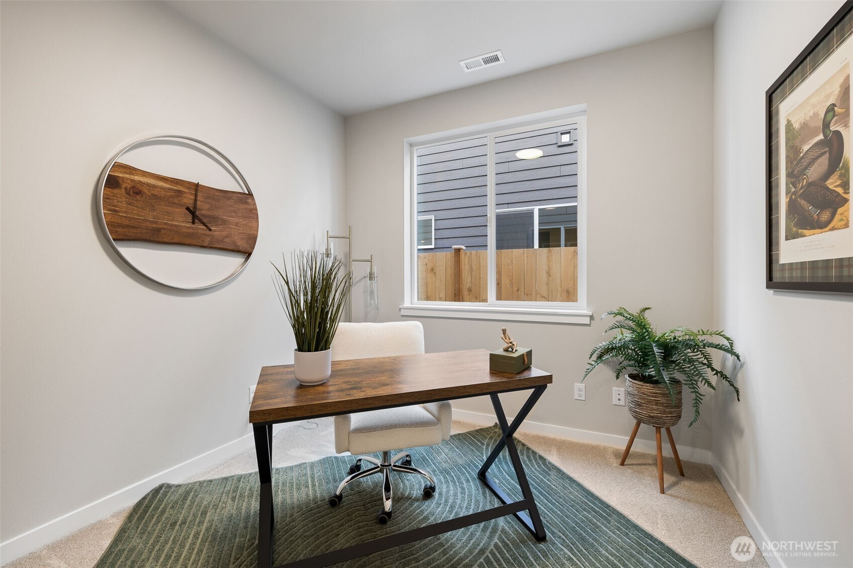 2207 168th Place Property Photo 3