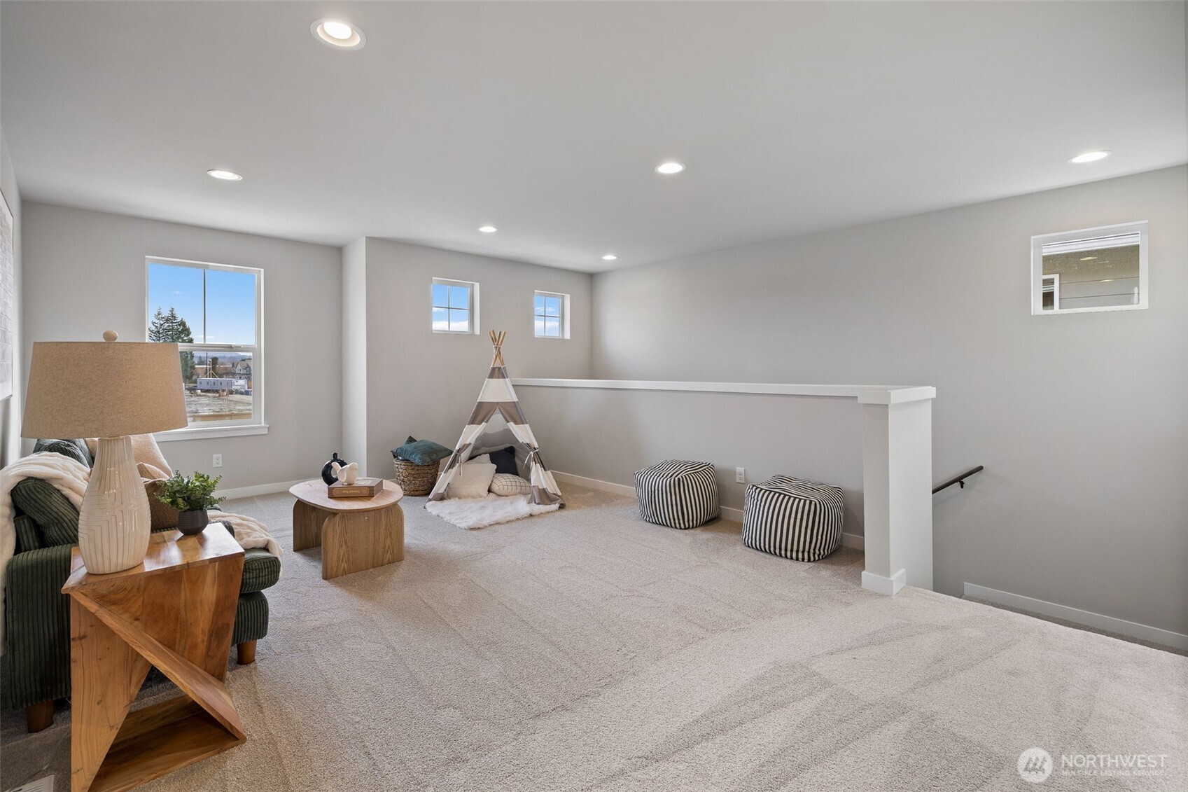 2207 168th Place Property Photo 8