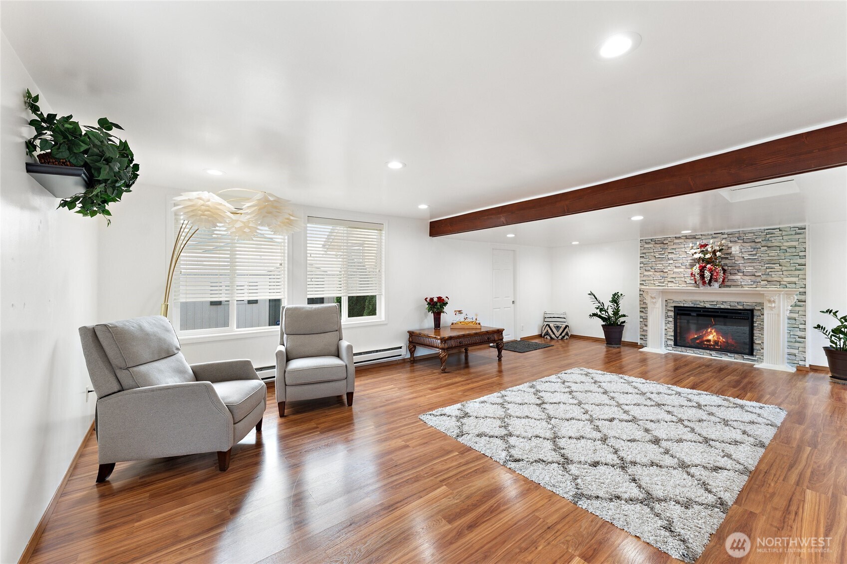 10107 Meridian Avenue Property Photo 11