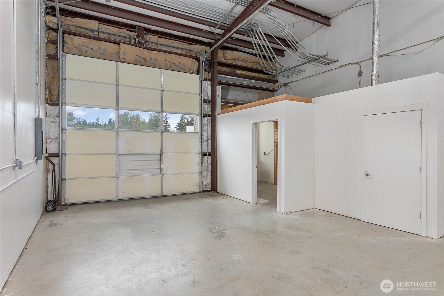 4058 Hammer Drive B101 Property Photo 19