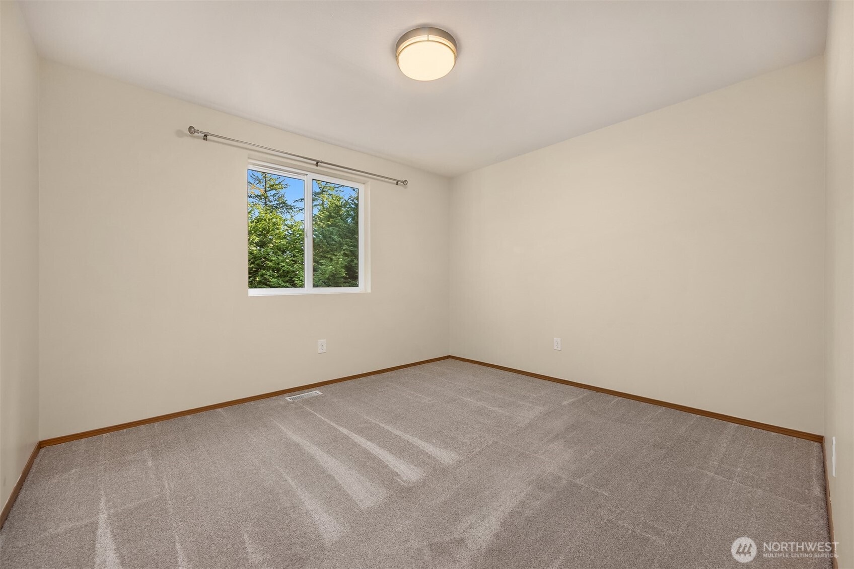 110 Cressey Lane Property Photo 22