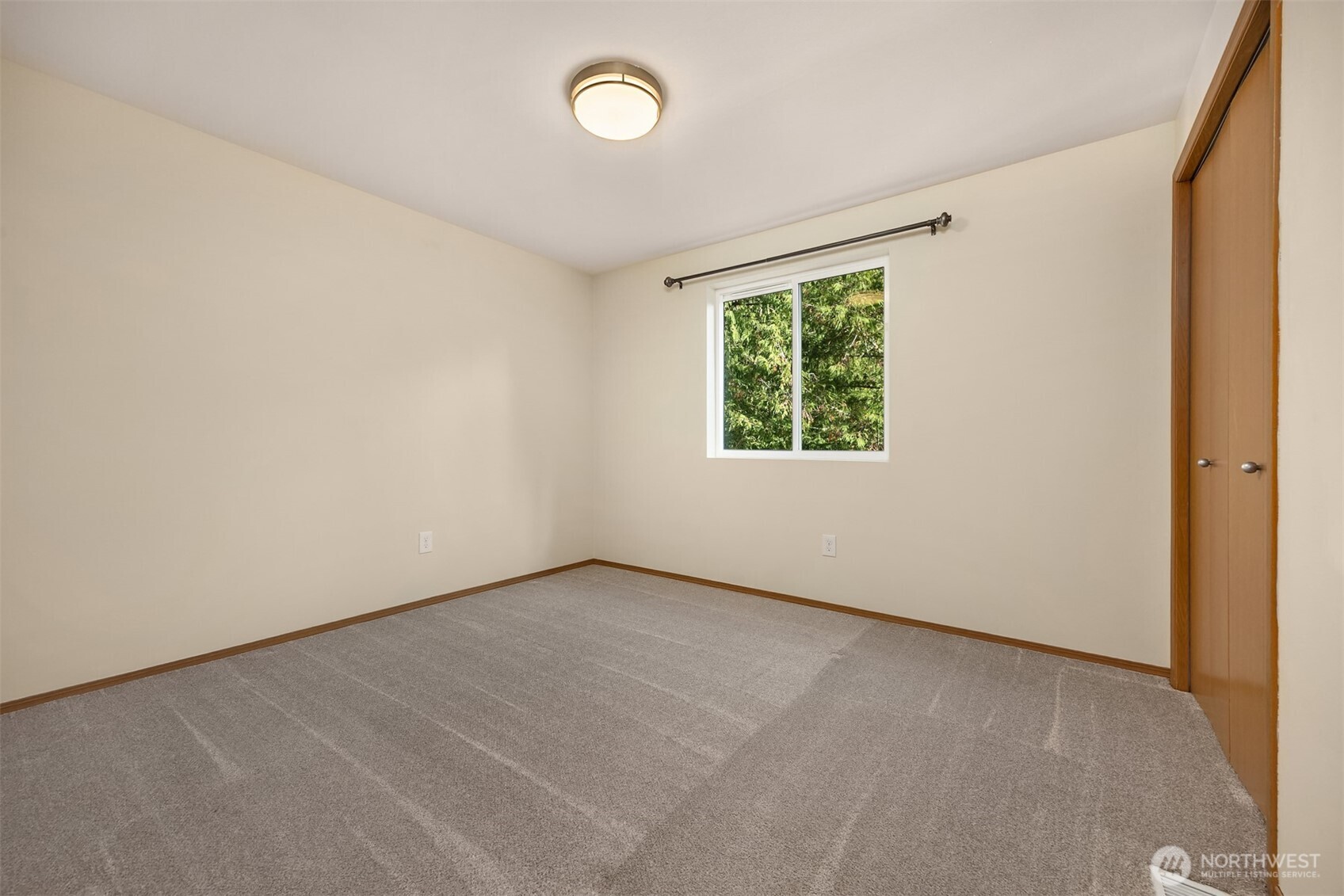 110 Cressey Lane Property Photo 23