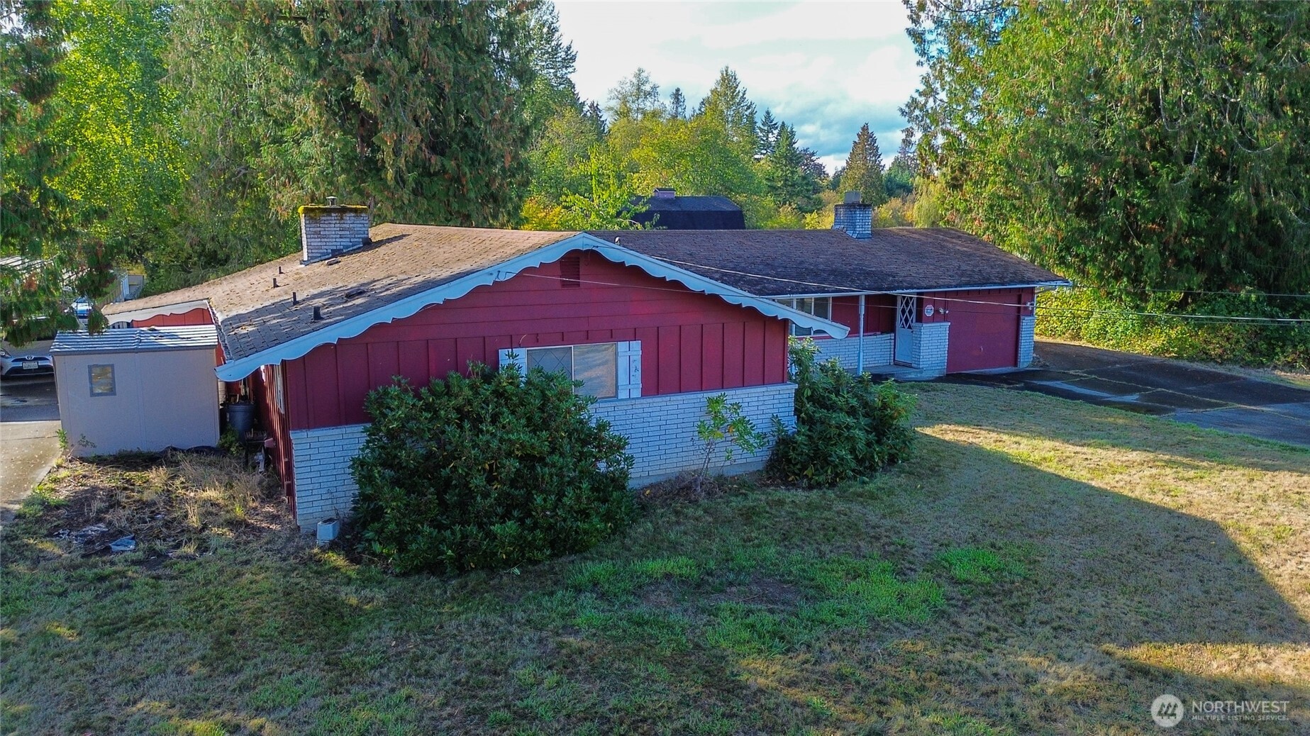 19008 22nd Avenue Property Photo 6