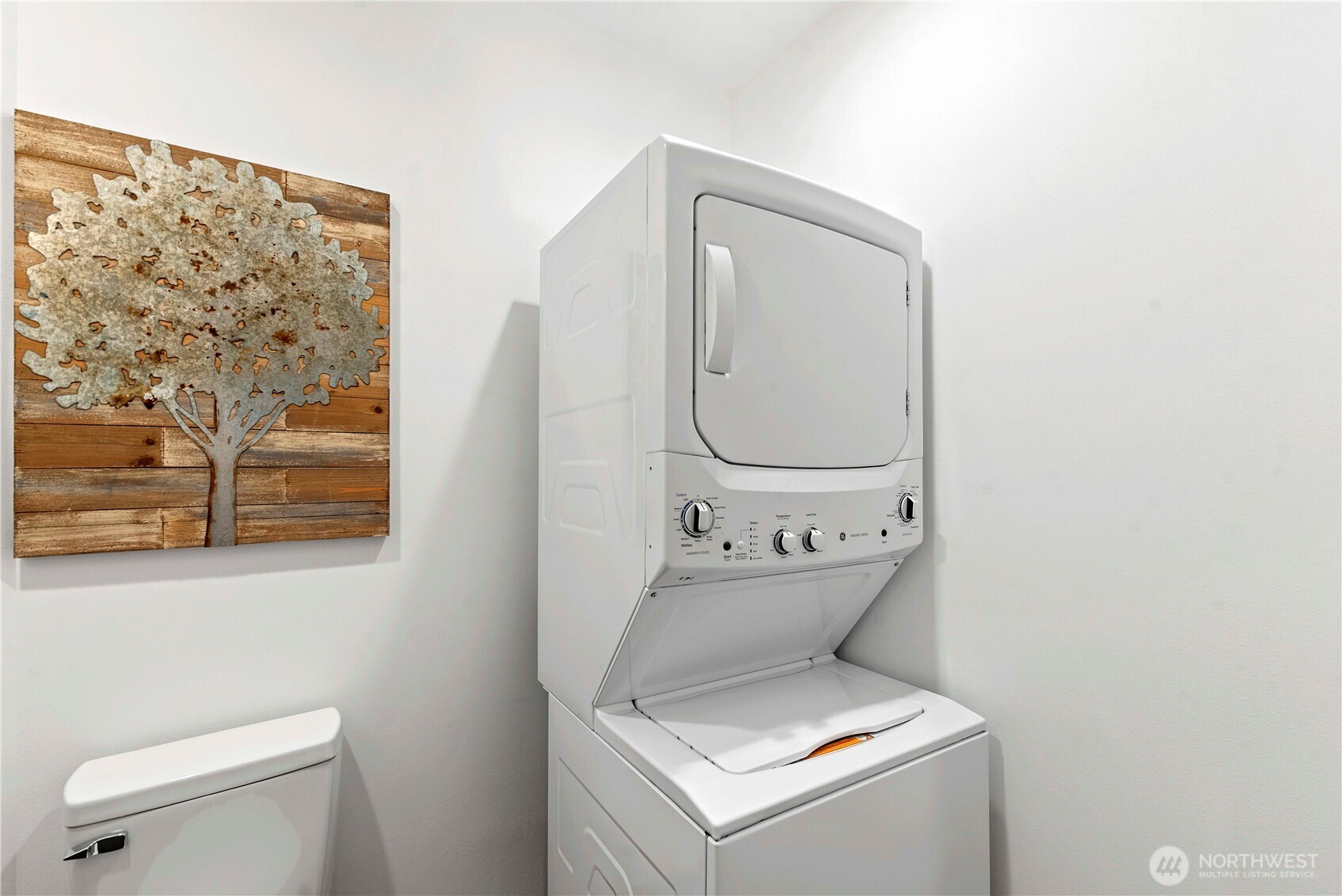 25615 Camp 12 Road Property Photo 17