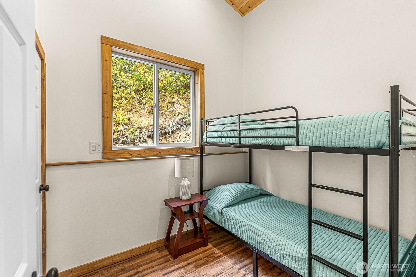 25615 Camp 12 Road Property Photo 31