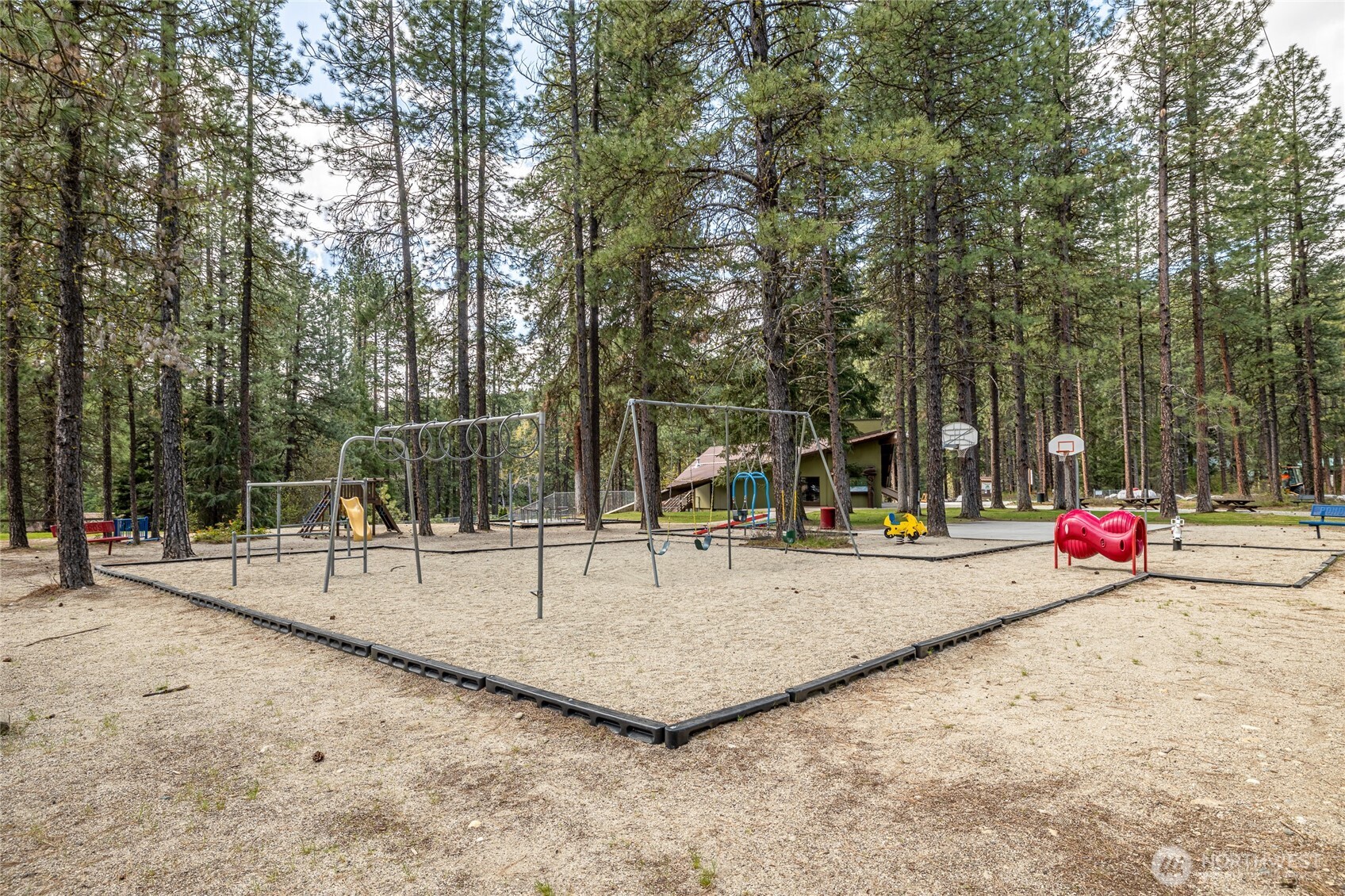 25615 Camp 12 Road Property Photo 36