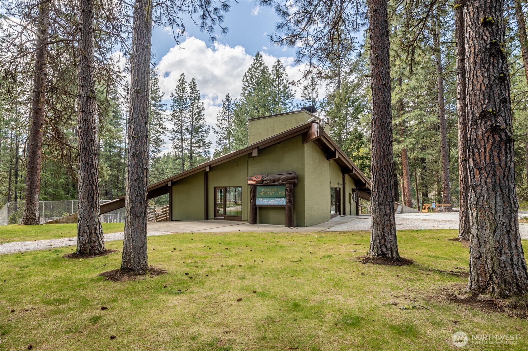 25615 Camp 12 Road Property Photo 37