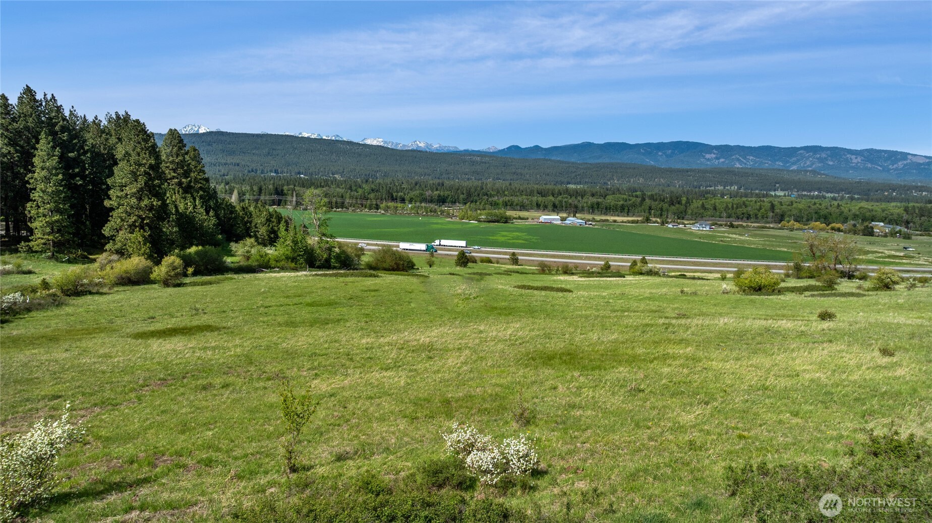 66 X1 Upper Peoh Point Road Property Photo 8