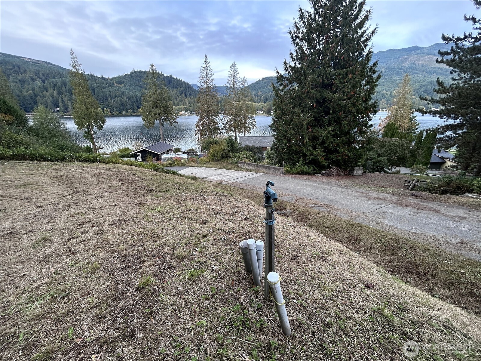 715 Samish Heights Lane Property Photo 3