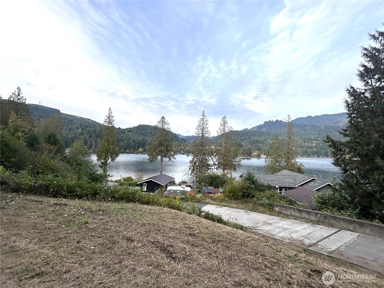 715 Samish Heights Lane Property Photo 4