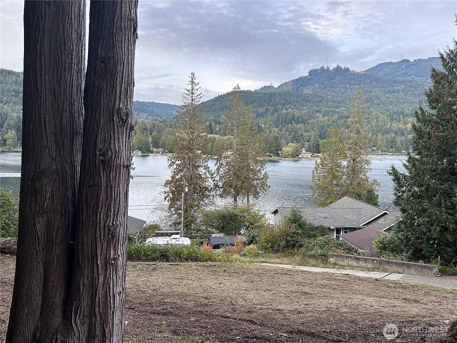 715 Samish Heights Lane Property Photo 8