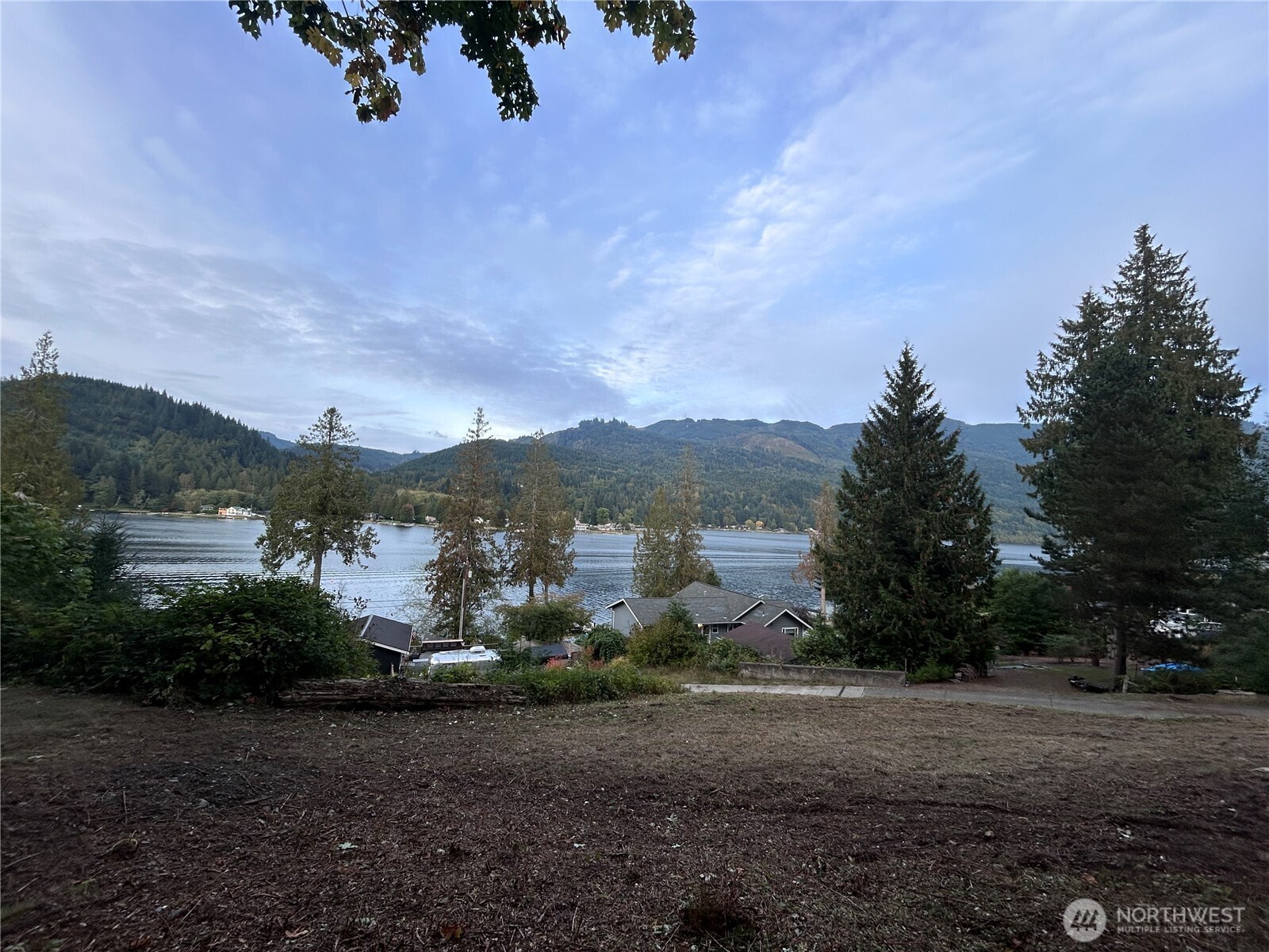 715 Samish Heights Lane Property Photo 10