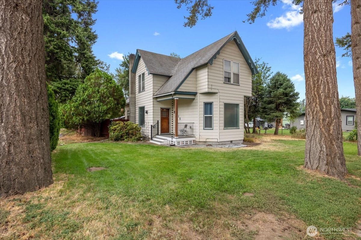 515 N 3rd Street Property Photo 3