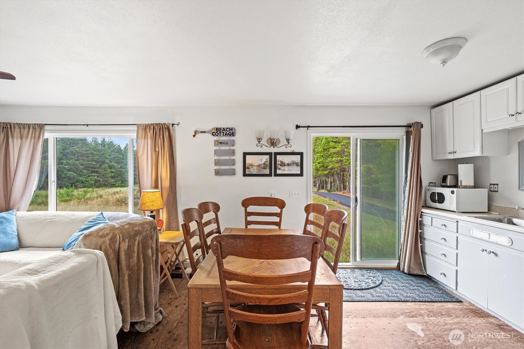 11303 Pacific Way Property Photo 11