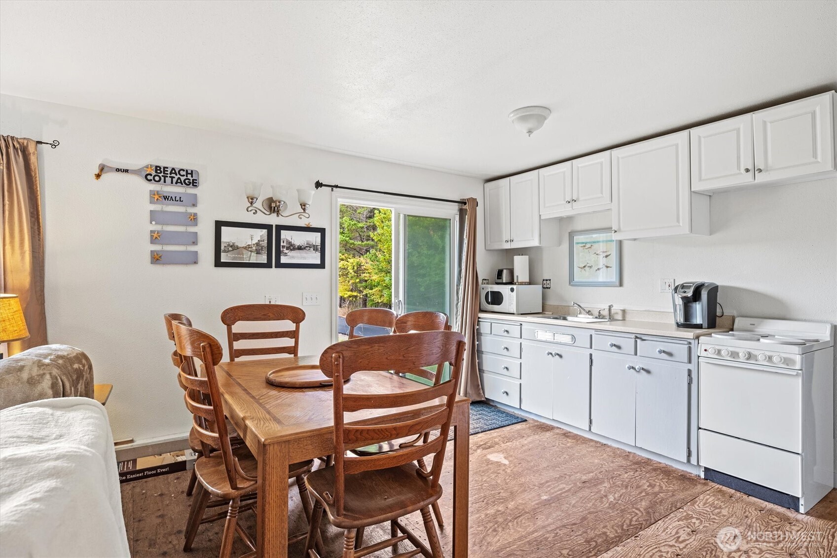 11303 Pacific Way Property Photo 12