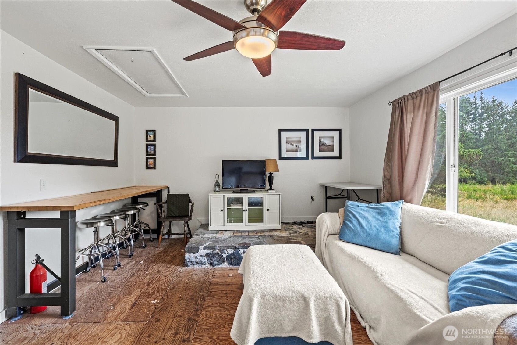 11303 Pacific Way Property Photo 16