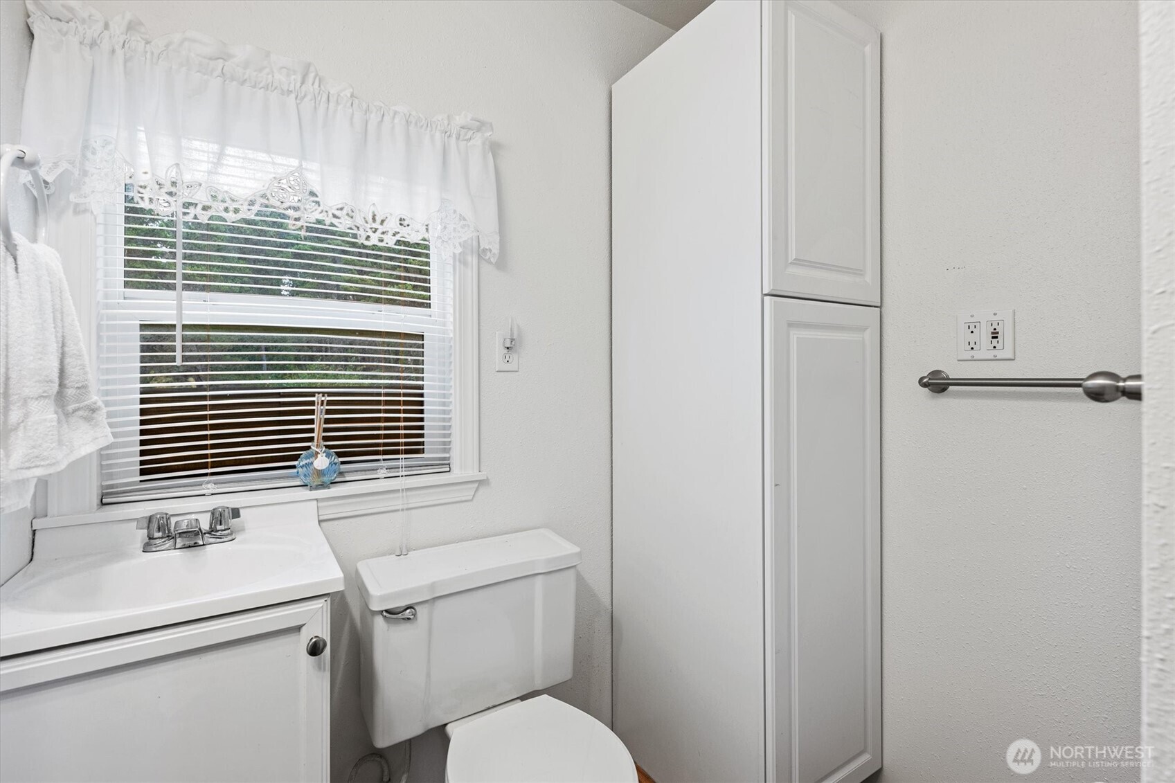 11303 Pacific Way Property Photo 25