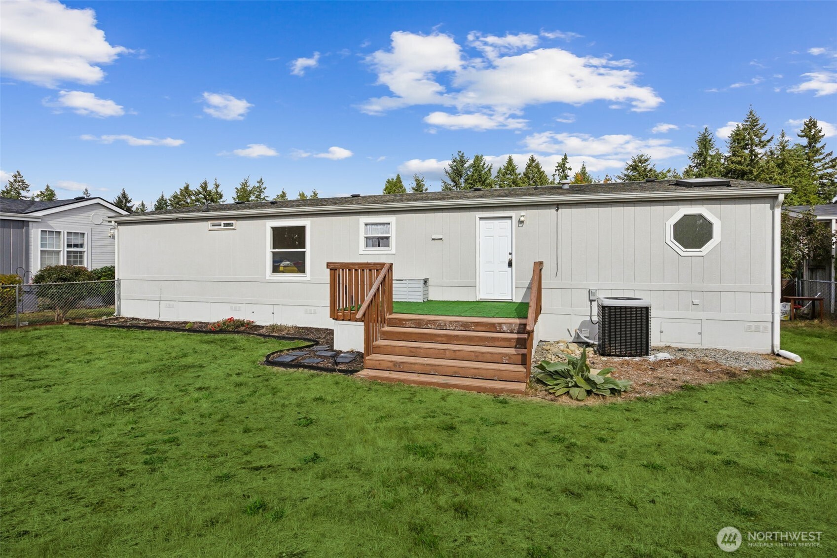 9322 218th Street Ct 12 Property Photo 4