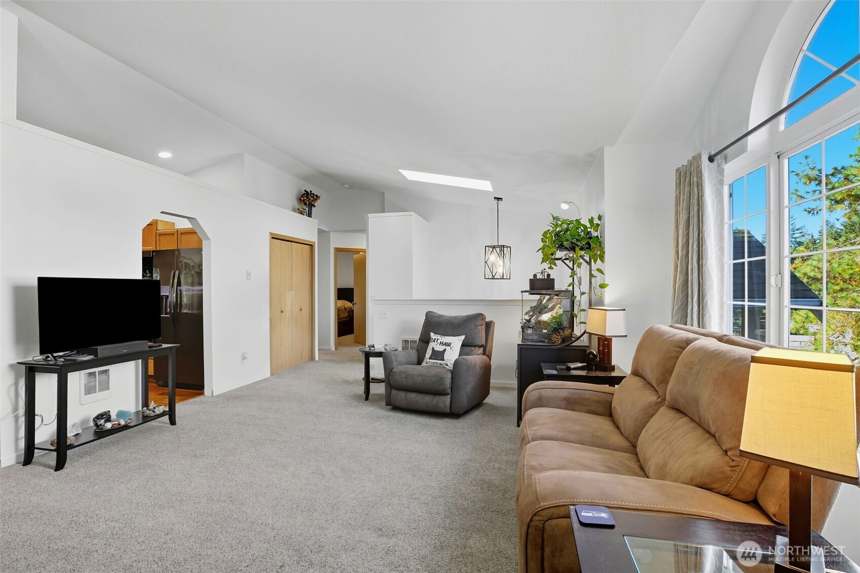 12211 Rainbow Drive Property Photo 6