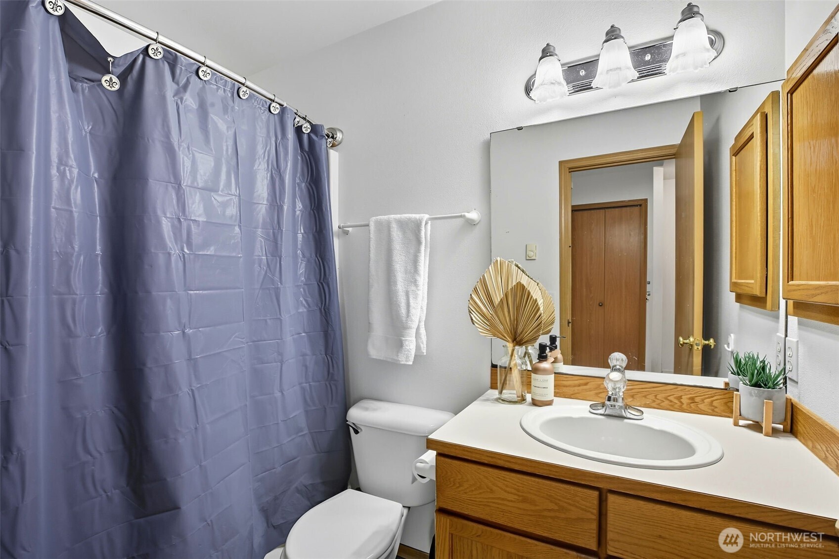 12211 Rainbow Drive Property Photo 16