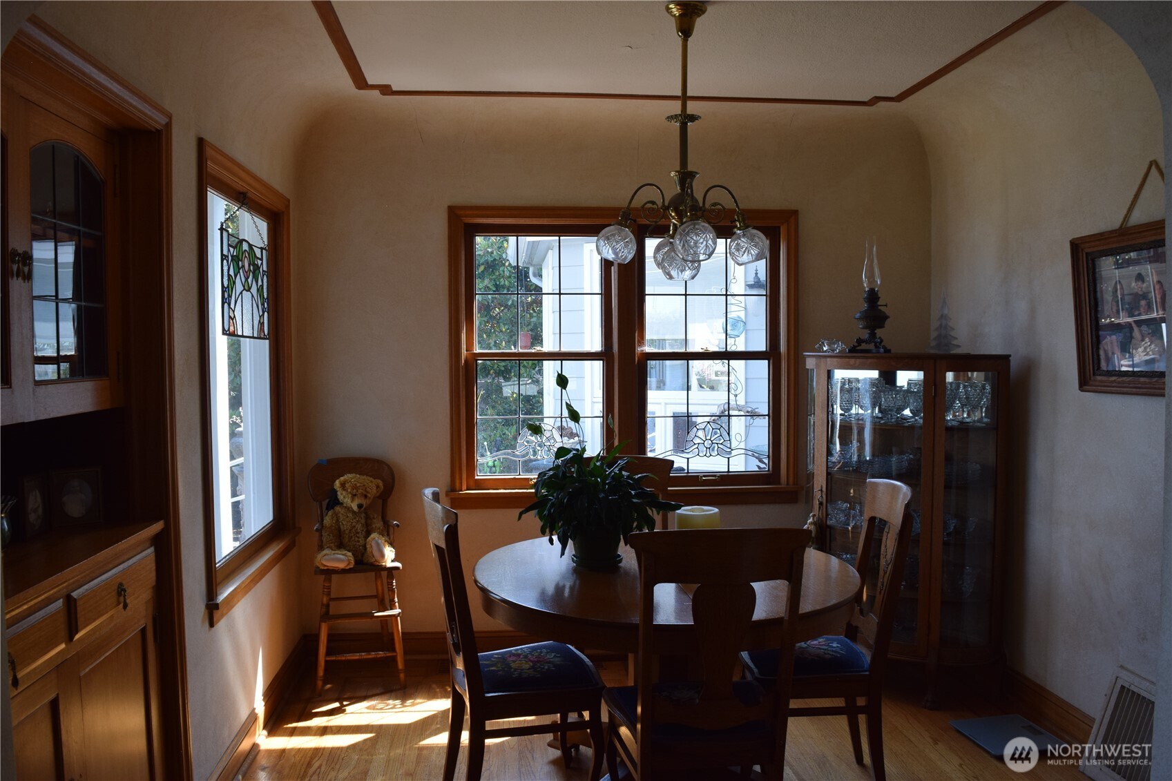 3538 Beach Drive Property Photo 9