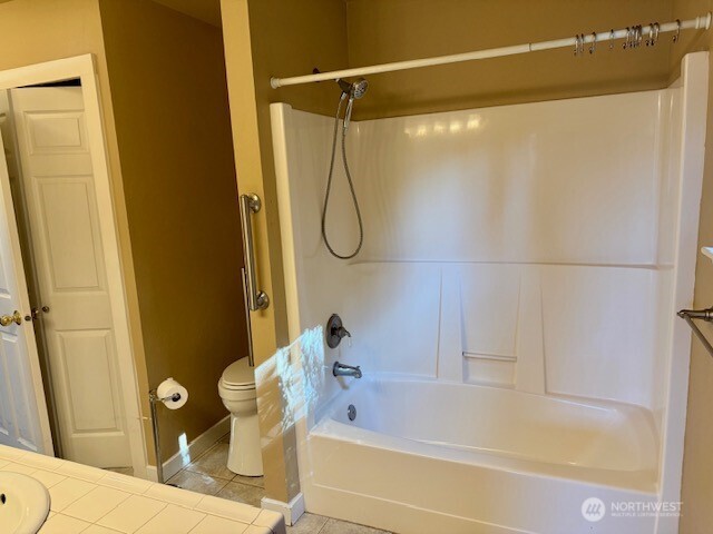 3538 Beach Drive Property Photo 39