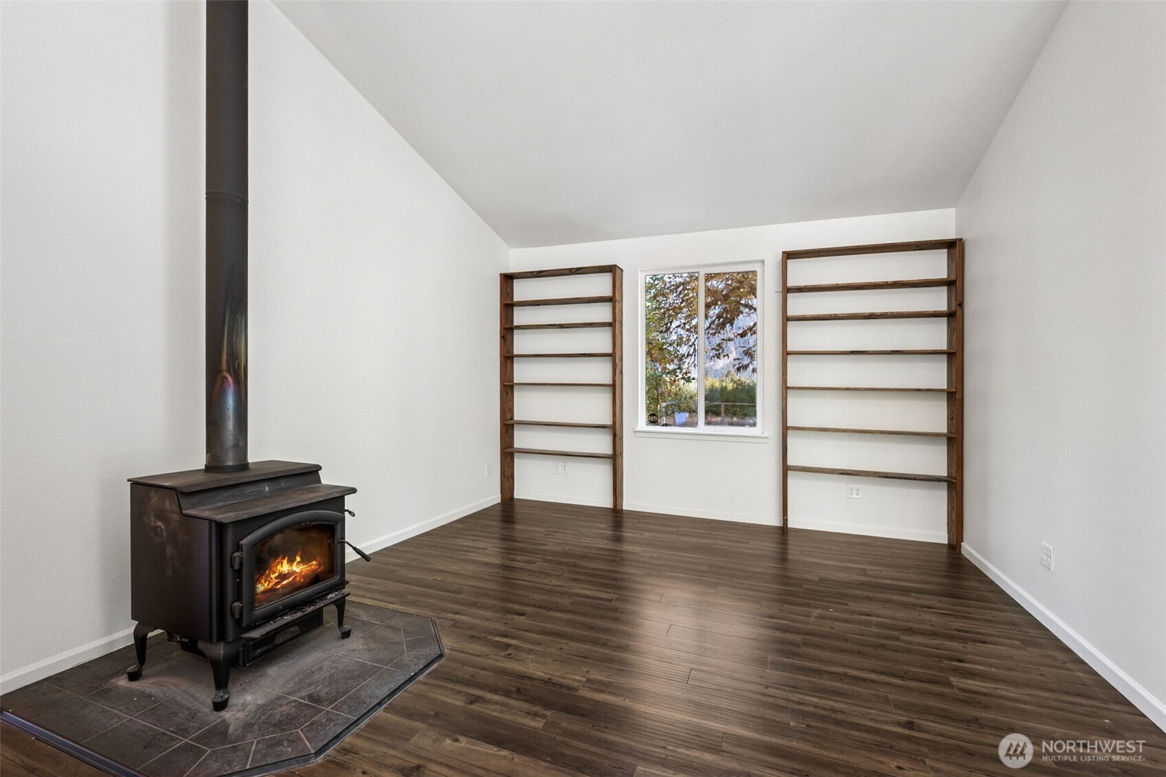 662 Cline Road Property Photo 10