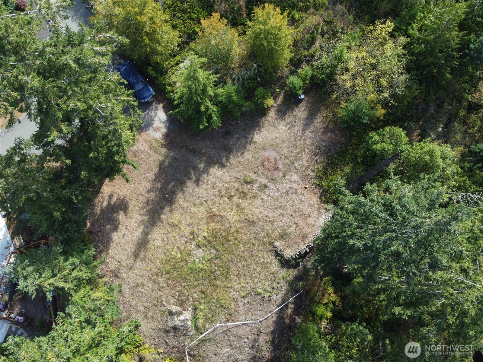 570 North Street Property Photo 5