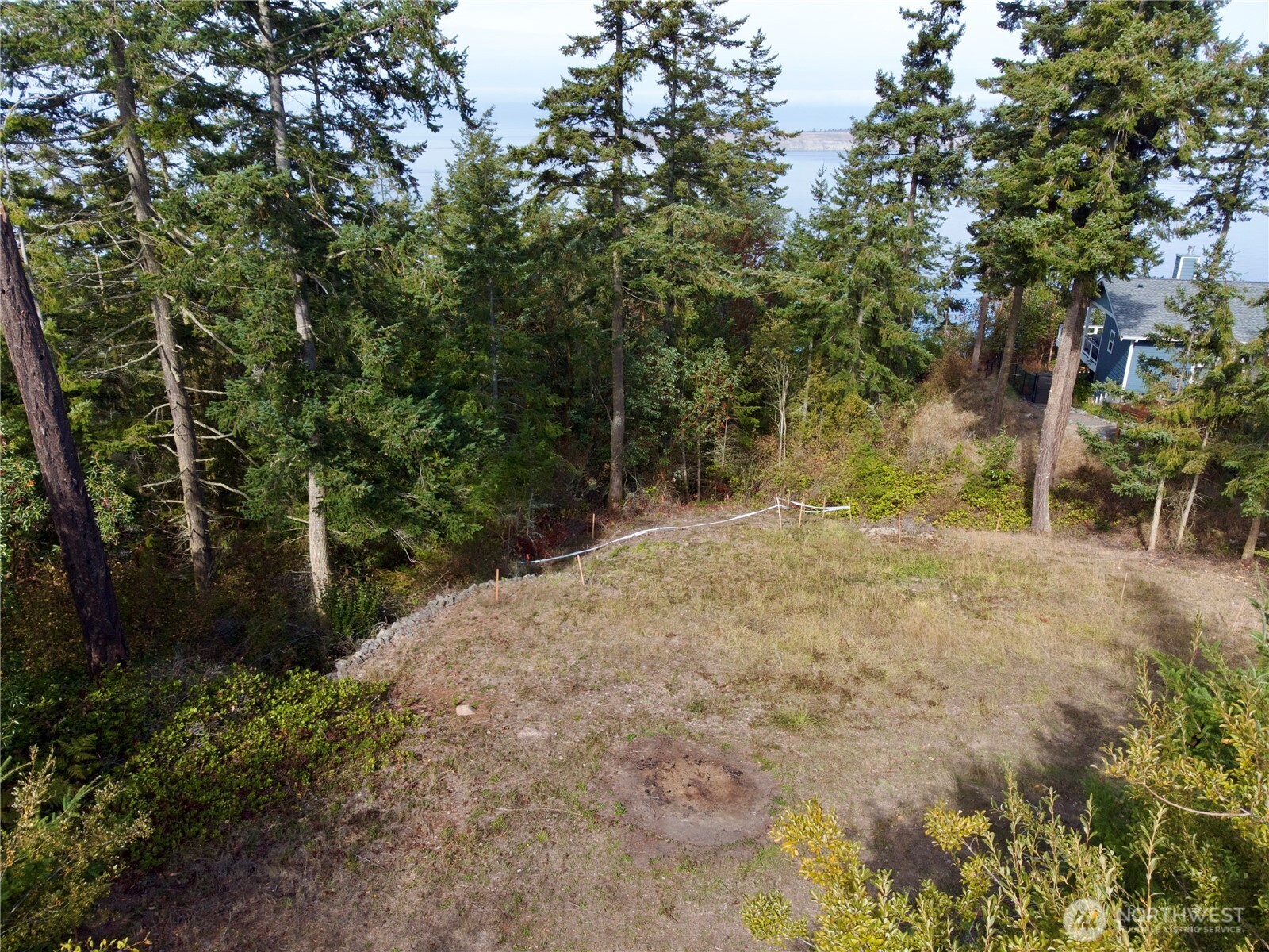 570 North Street Property Photo 10