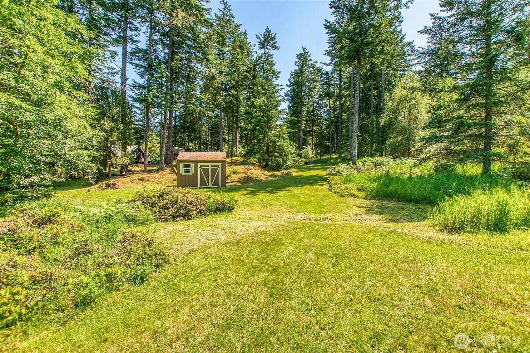 87 Levon Lane Property Photo 3