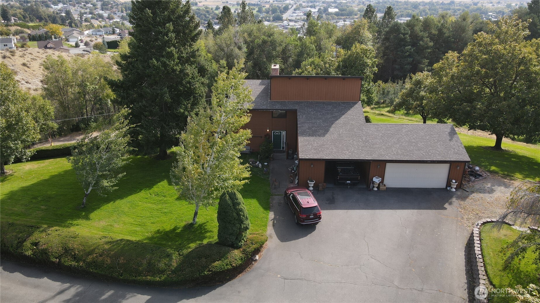 14 Hahn Road Property Photo 2