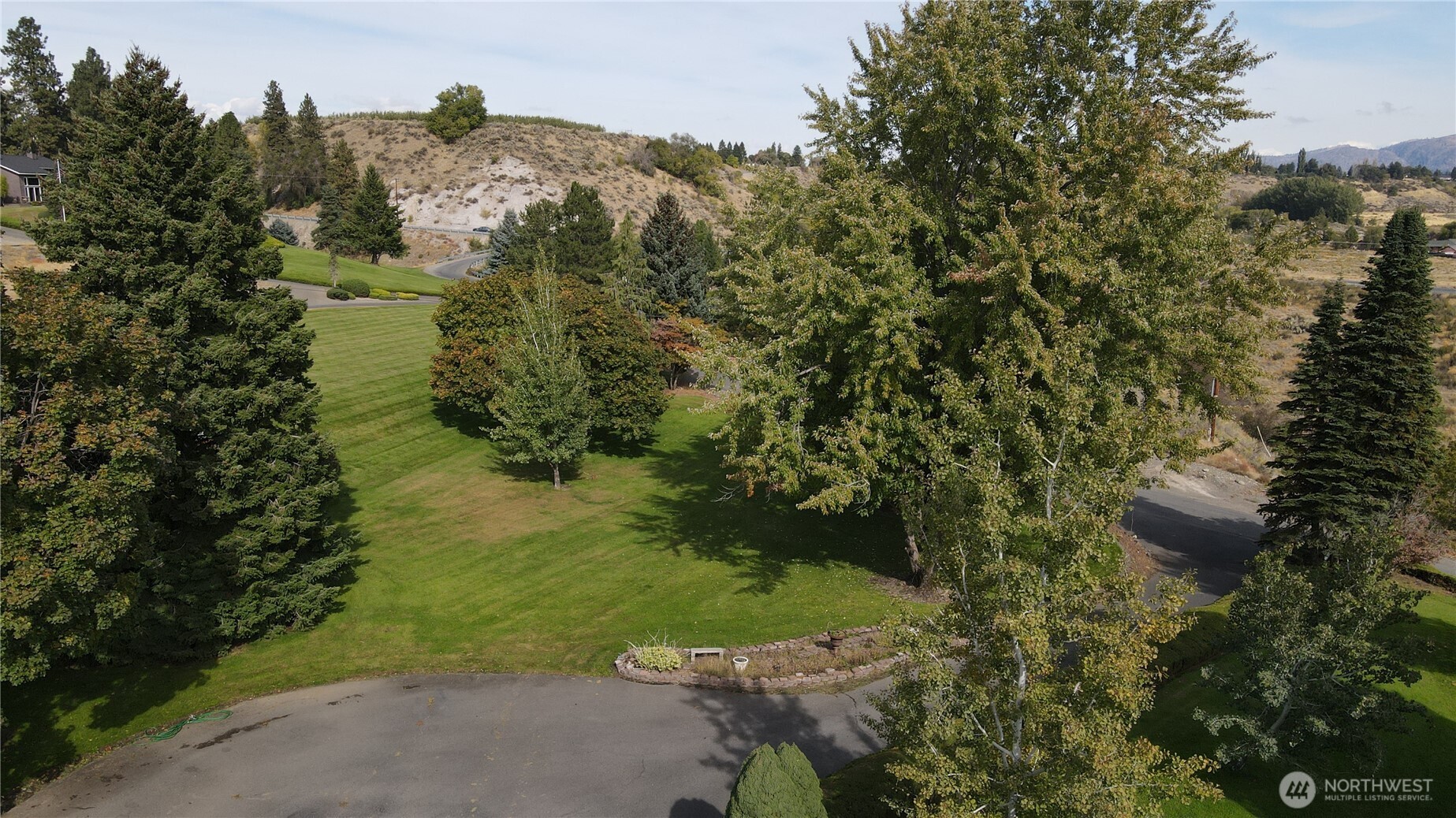 14 Hahn Road Property Photo 32