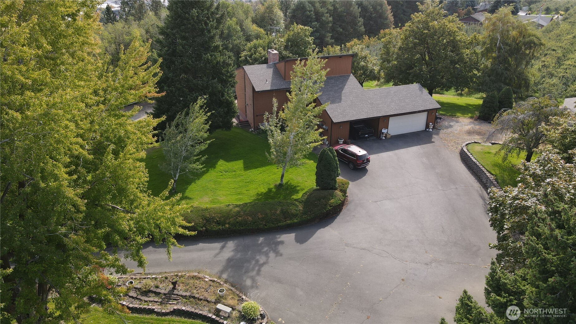 14 Hahn Road Property Photo 36