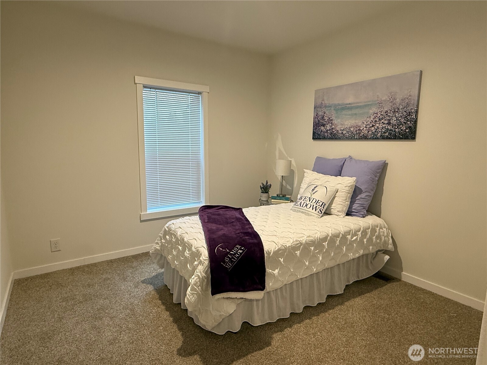 881 N Iris Avenue Property Photo 13