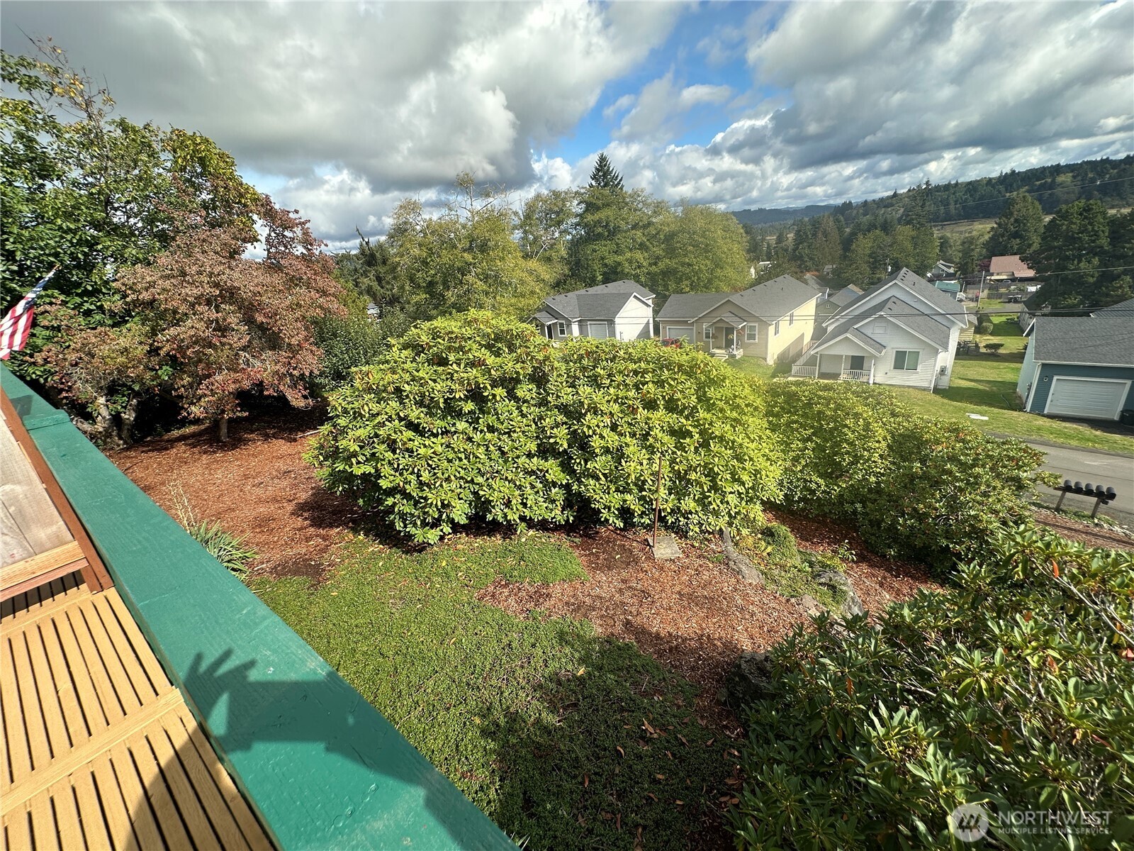 910 Barnhart Street Property Photo 18