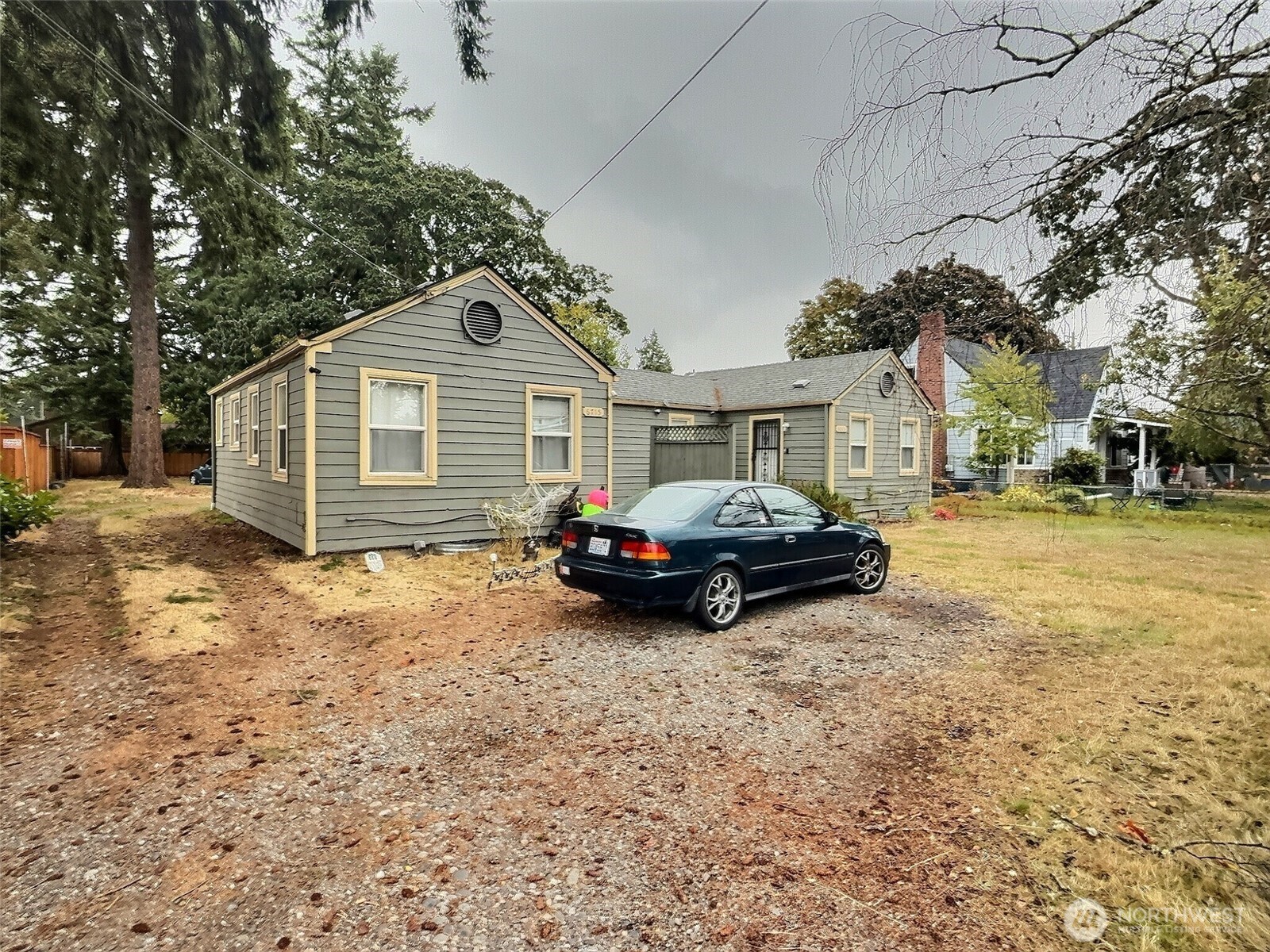 6715 Steilacoom Boulevard Property Photo 3