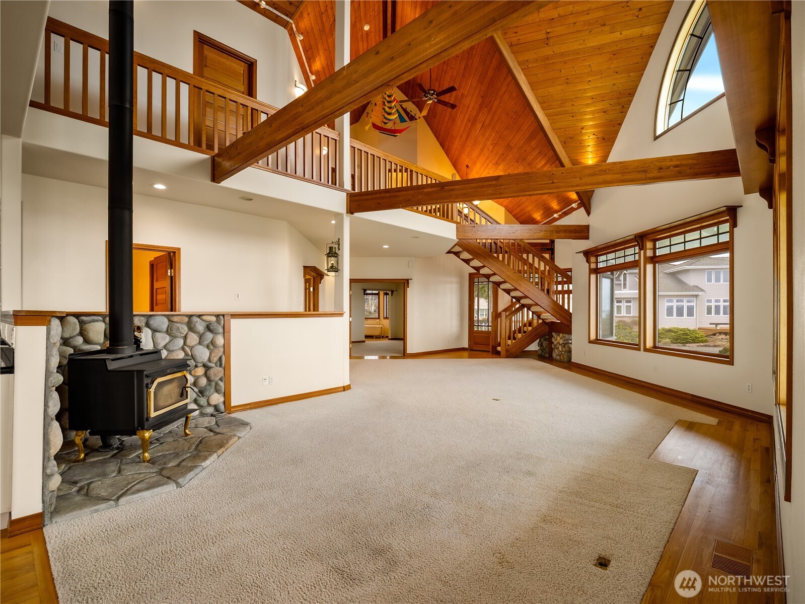 317 Captain Gray Court Property Photo 6