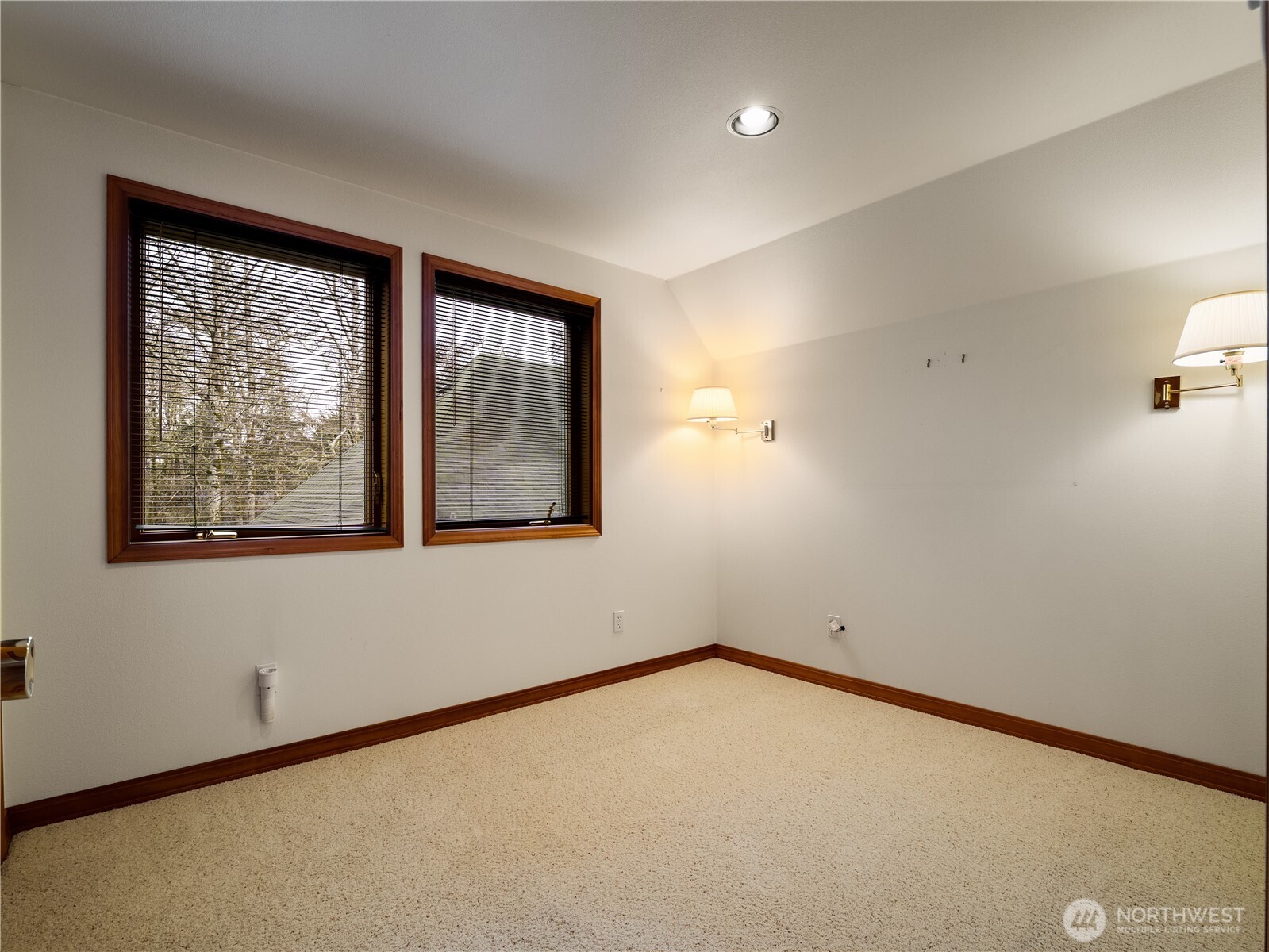 317 Captain Gray Court Property Photo 29