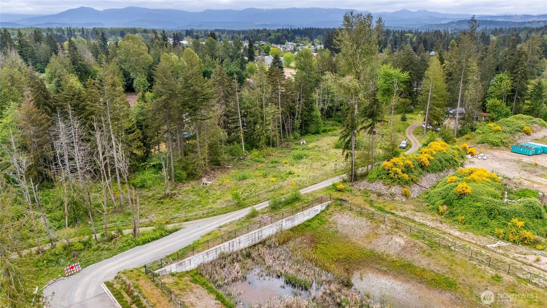 22512 State Route 410 Property Photo 12