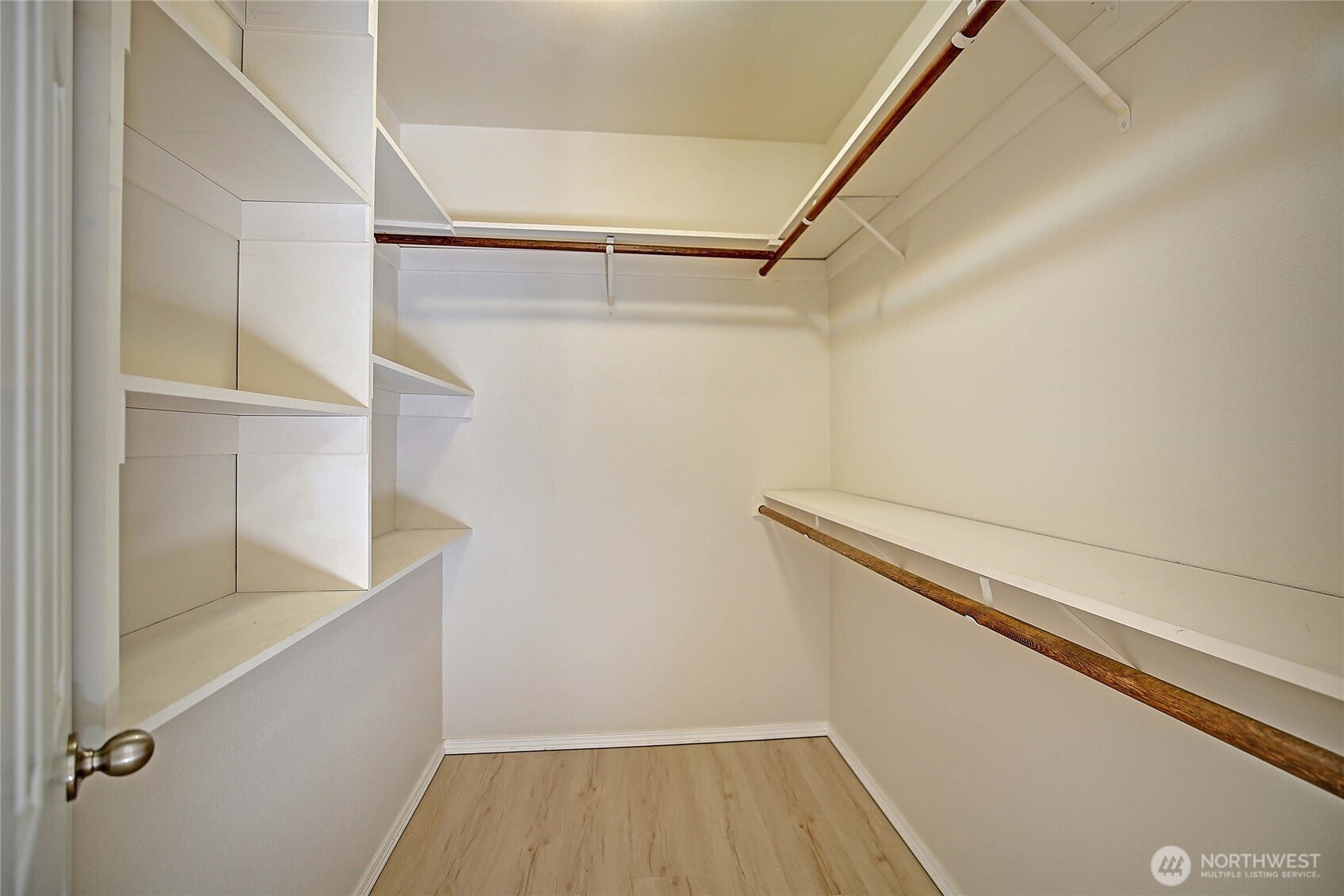 2029 Baymont Drive Property Photo 7