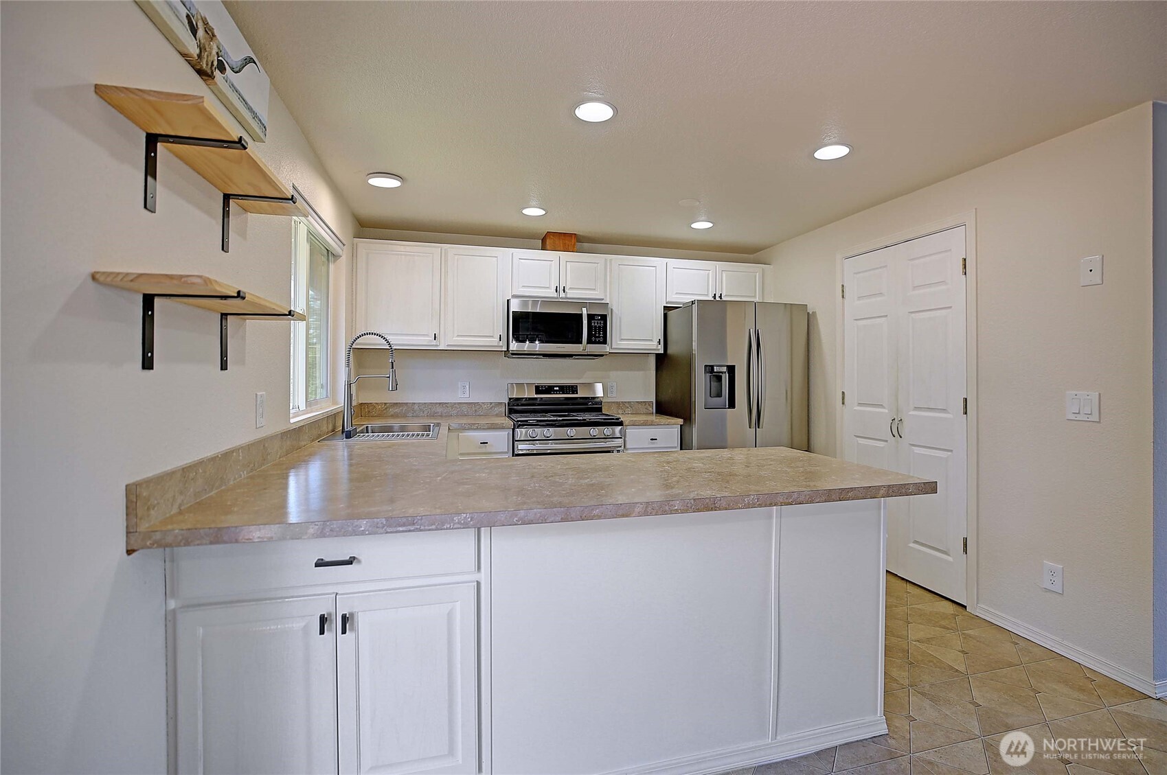 2029 Baymont Drive Property Photo 15