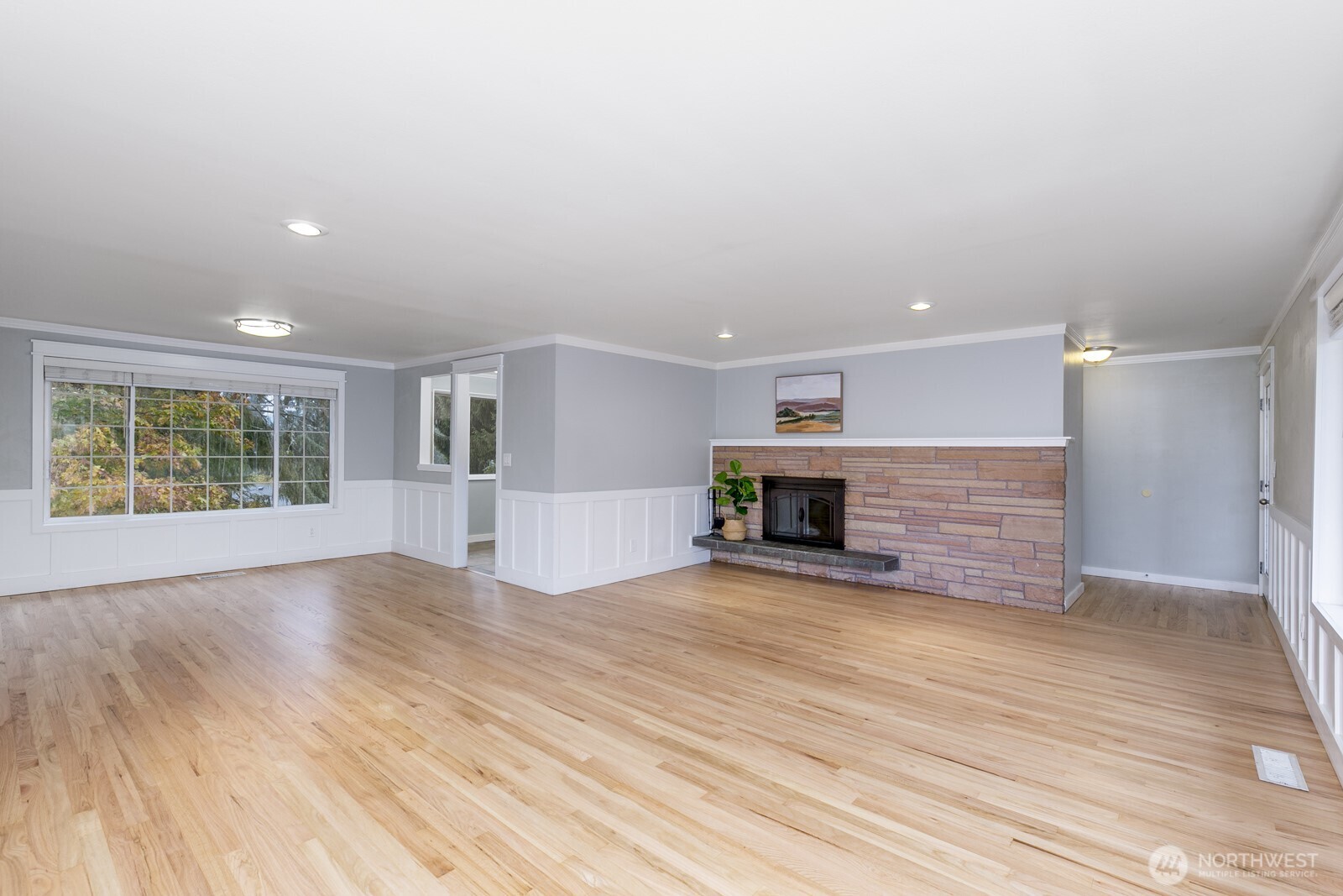 2425 Whitechuck Drive Property Photo 6