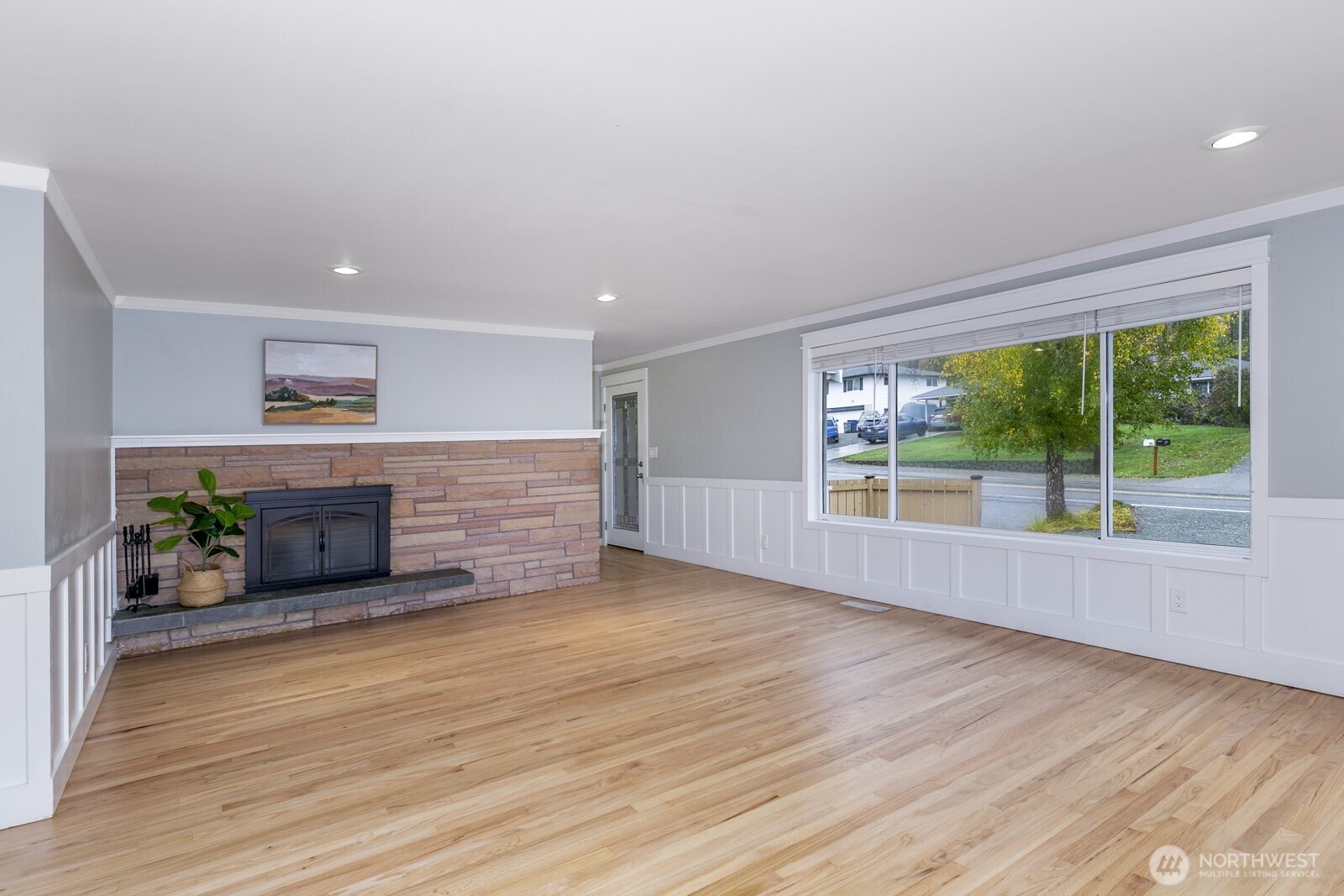 2425 Whitechuck Drive Property Photo 7